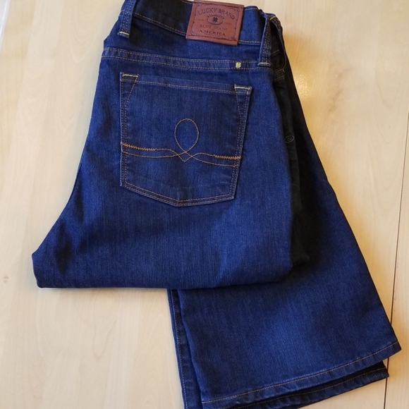Lucky Brand Sofia Boot Cut size 8 /29. - Picture 5 of 7